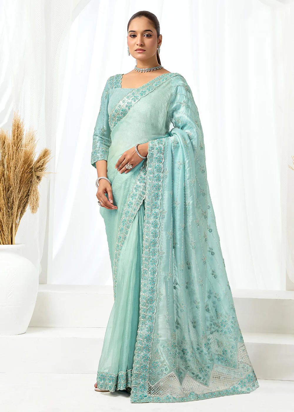 Trendy Mehndi Wear Dresses in Australia, New Zealand
